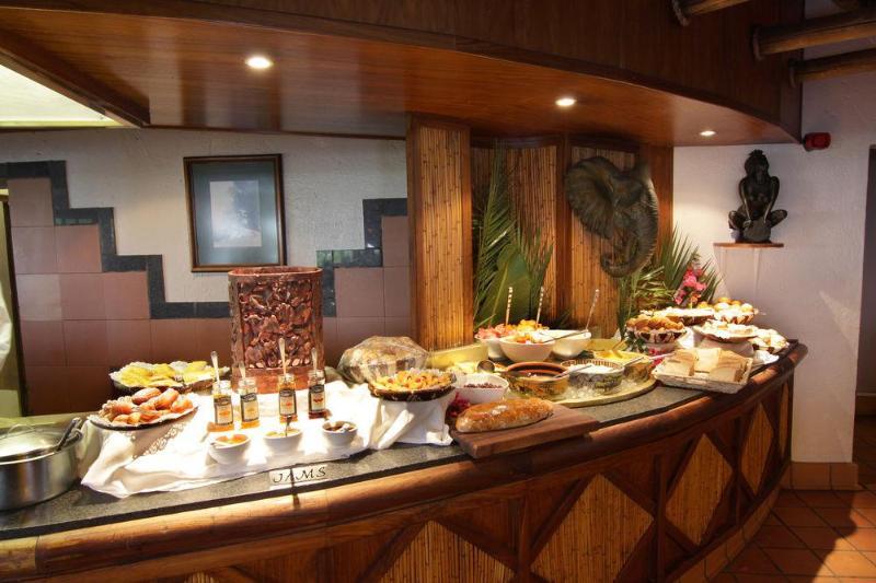 Cresta Mowana Safari Lodge 卡萨内 外观 照片