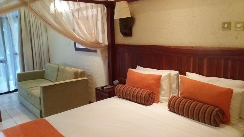 Cresta Mowana Safari Lodge 卡萨内 外观 照片