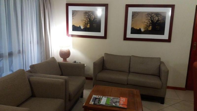 Cresta Mowana Safari Lodge 卡萨内 外观 照片