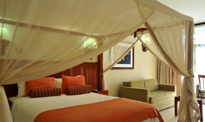 Cresta Mowana Safari Lodge 卡萨内 外观 照片
